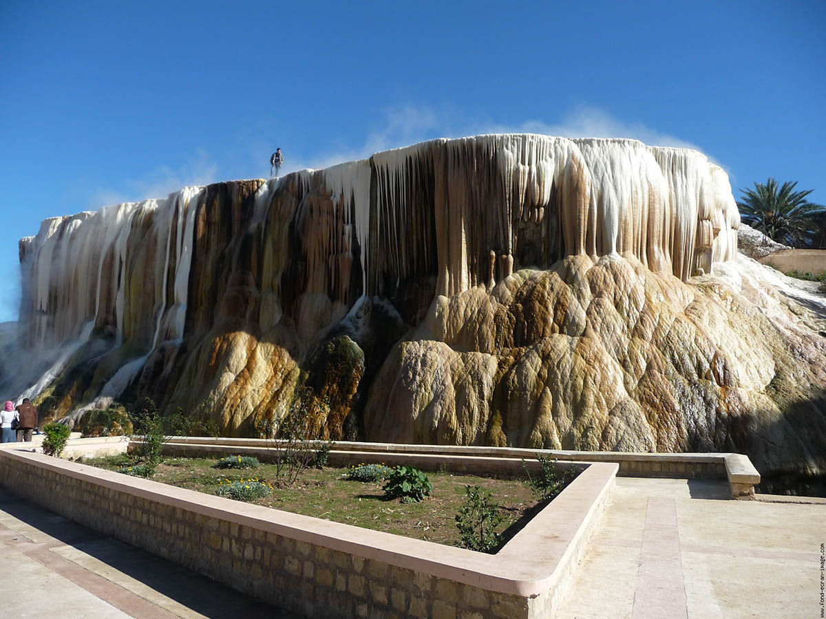 Застывшие водопады в Алжире – источники Хаммам-Мескутин
