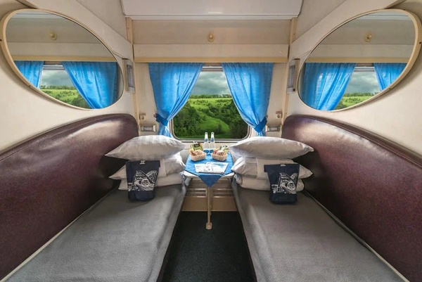 Билеты СВ на поезд Таврия