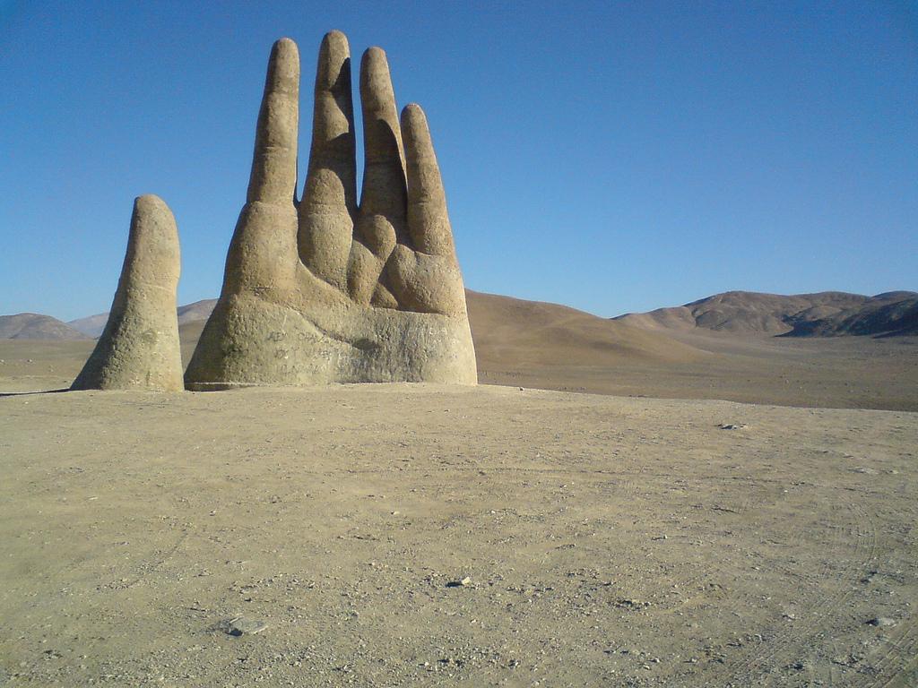 «Рука пустыни»