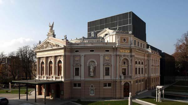 Словенский национальный оперный театр