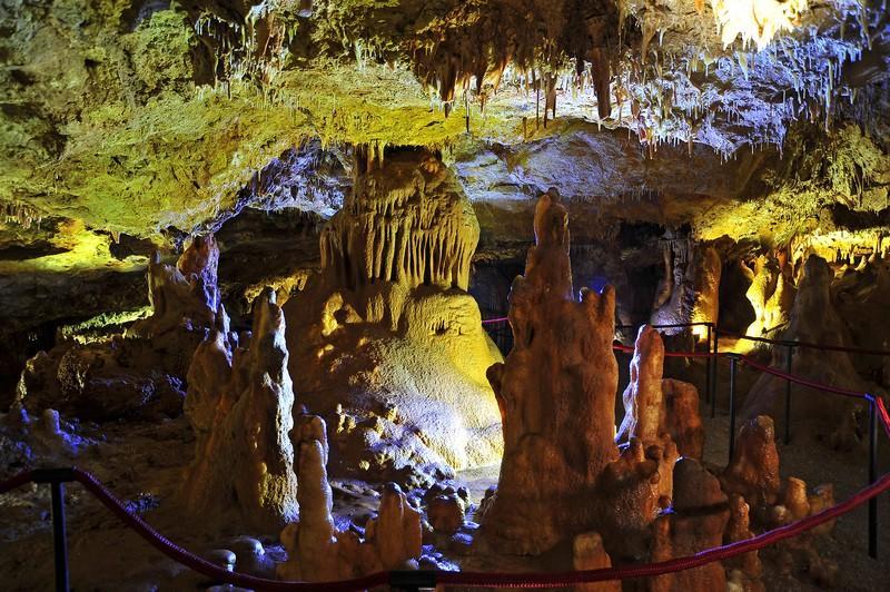 пещера Фештинское королевство